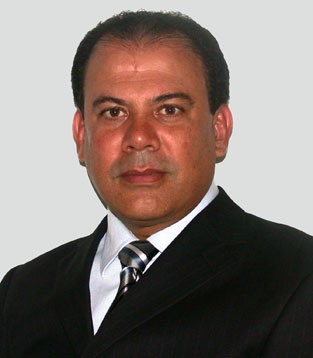 Prof. Dr. Carlos Estrela 
