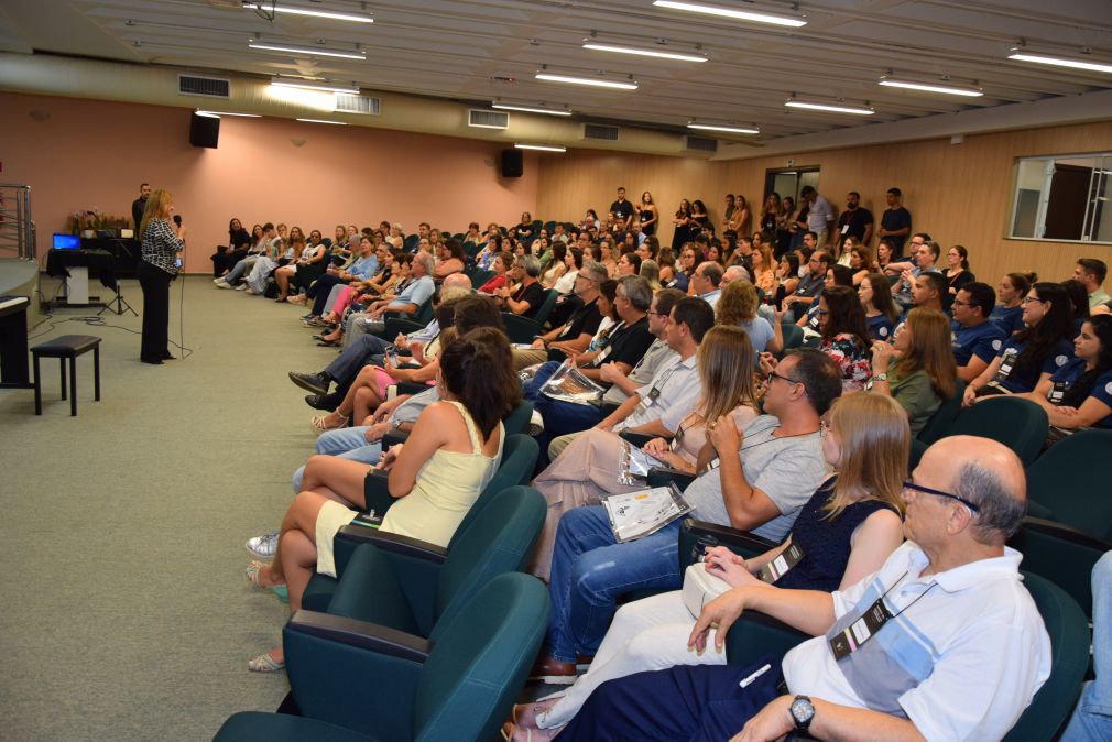 HOMENAGEM AOS PROFESSORES FRANCISCO E ZAIA