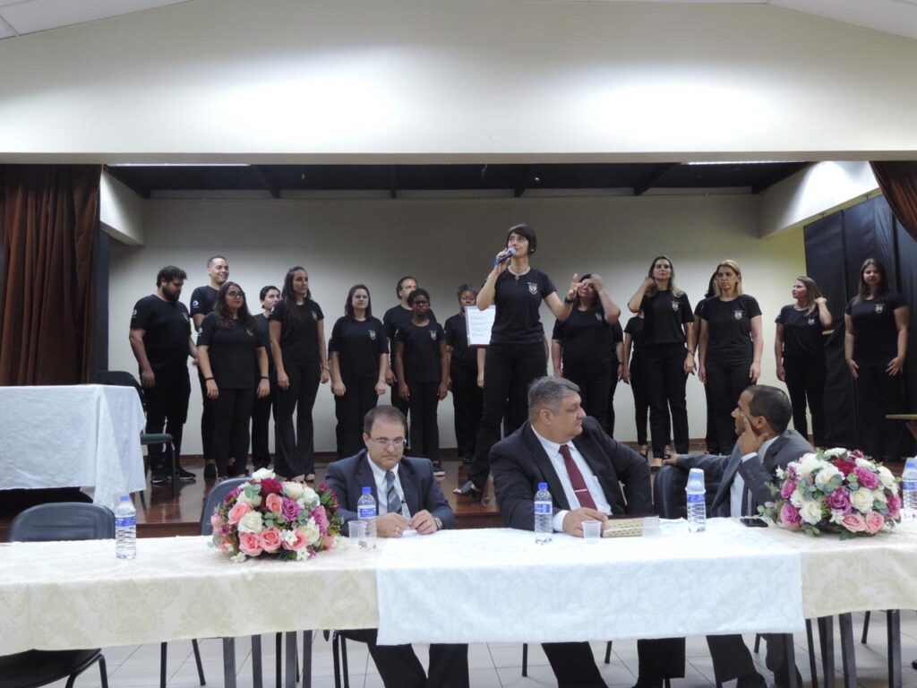 Coral FOP 1a apresentacao
