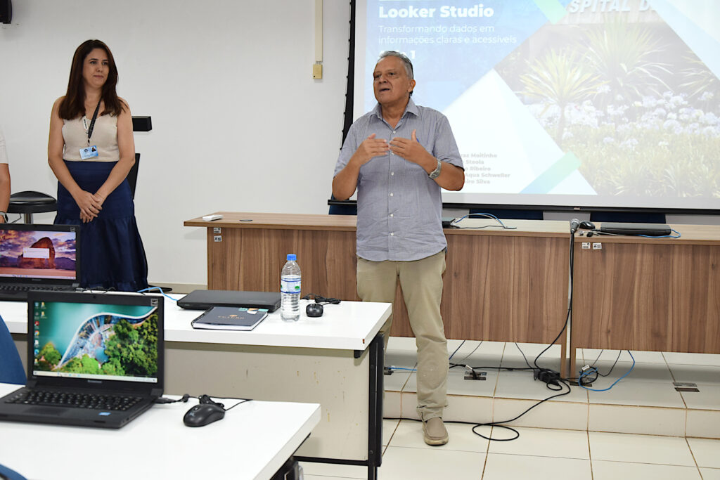 O ccord. da Educorp Edson Llins