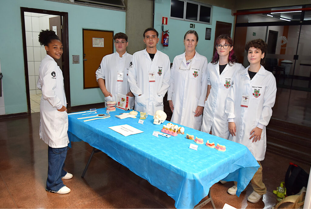 Pibic EM promove feira 5