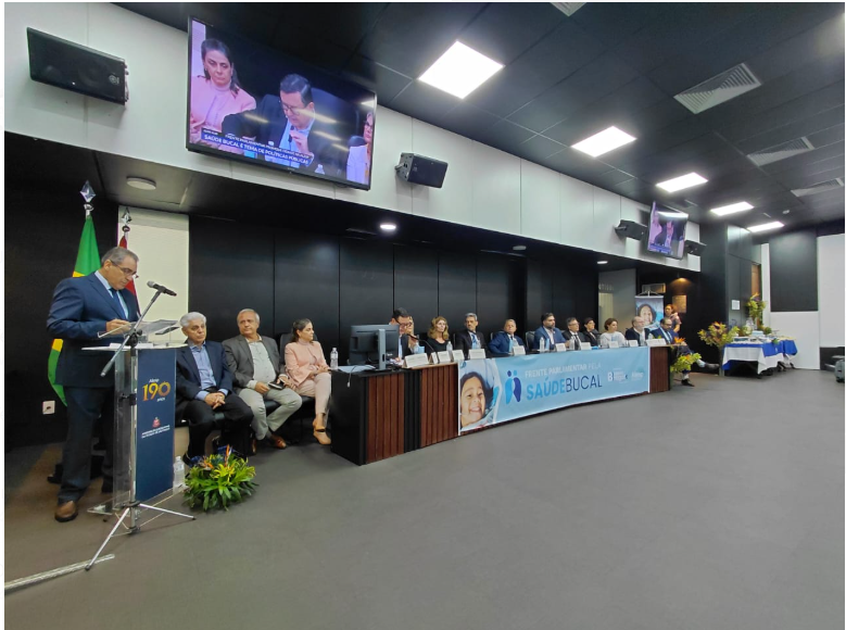 Mesa diretiva frente parlamentar