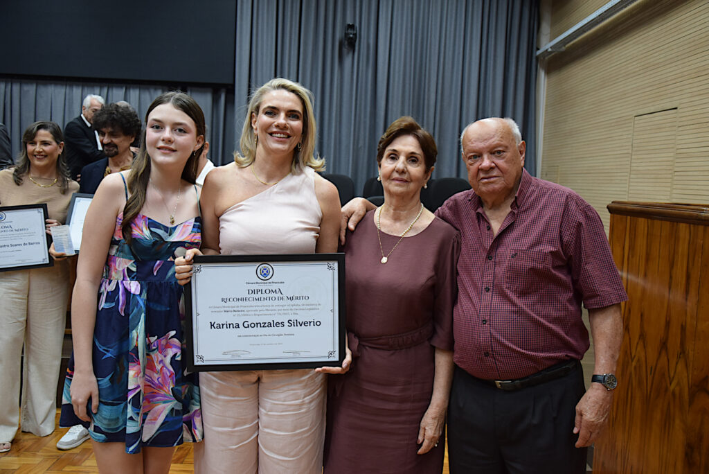 Familia