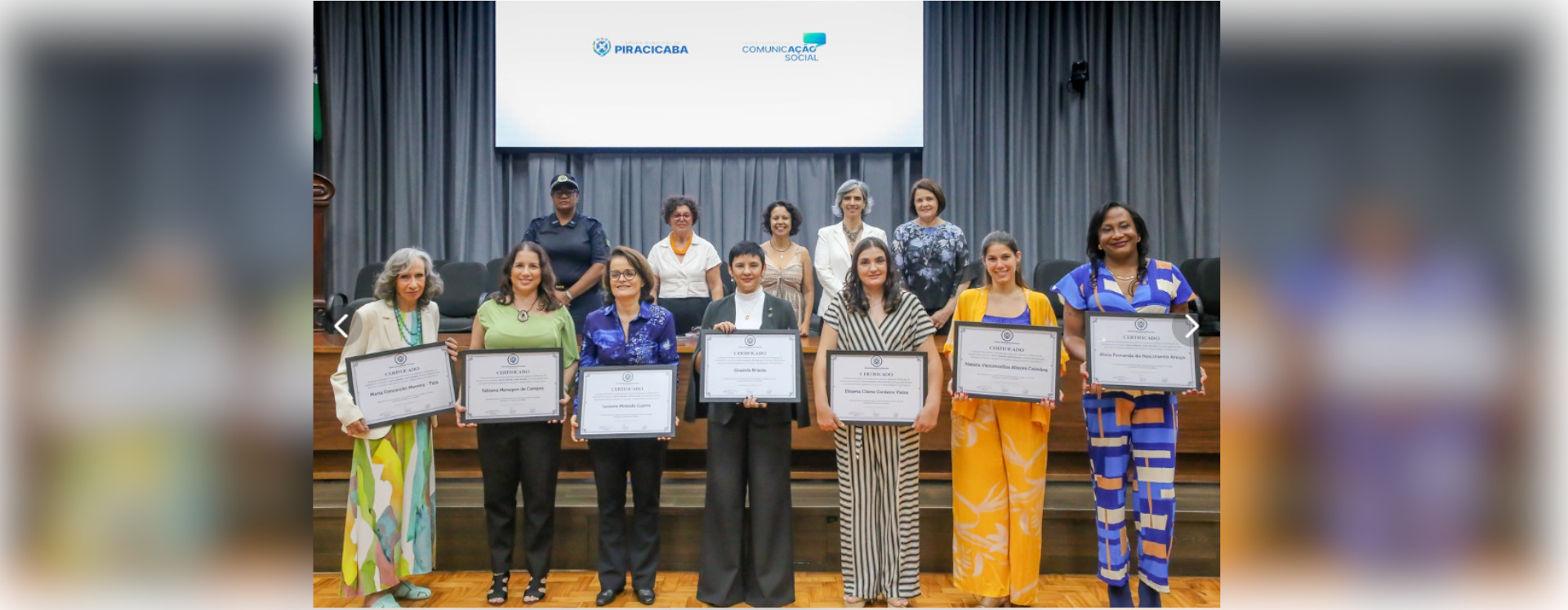 Câmara homenageia Profa. Luciane